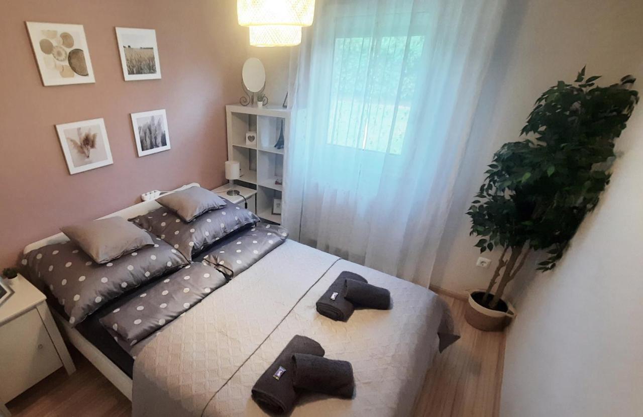 Mediterrania Apartment ケストヘイ エクステリア 写真
